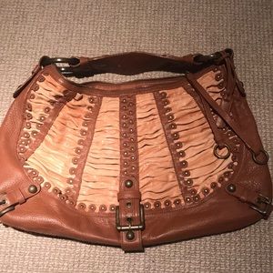 Isabella Fiore tan leather purse